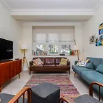 Casa Da Laurentina - Charm With Pool & Garden リスボン