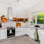 펜션 Casa Da Laurentina - Charm With Pool & Garden 리스본