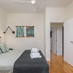 Semesterbostad Casa Da Laurentina - Charm With Pool & Garden Lisboa